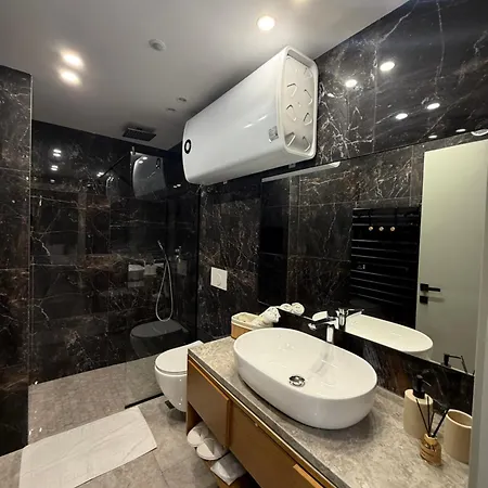 Apartamento Black & Velvet Luxury Studio 21 Dhjetori, Tirana *