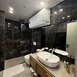 Διαμέρισμα Black & Velvet *